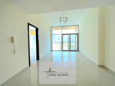 SPACIOUS APARTMENT | PRIME LOCATION | ALL AMENITIES | READY TO MOVE