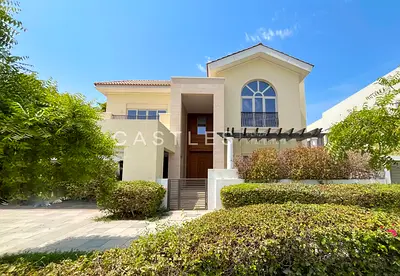 Mediterranean 5Bed Villa | Available Now