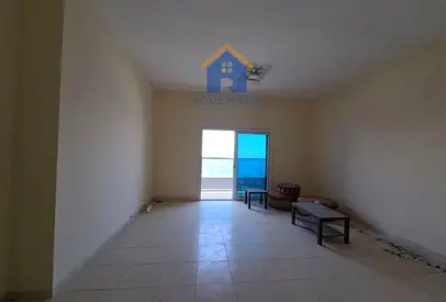 للبيع شقه باطلاله بحريه كامله منطقه الخان