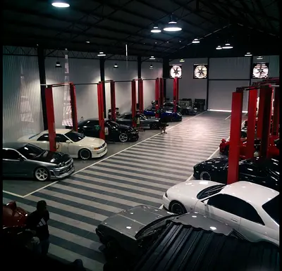 Luxury Car Maintenance  Service Washing Center