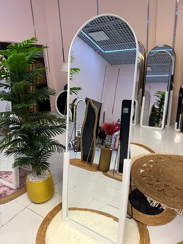 Full-Length Free-Standing Arch Mirror (White Frame)