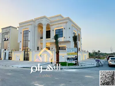 فيلا للبيع بمسبح قابله للتفاوض تملك حر لجميع الجنسيات تشطيب راقي جدا