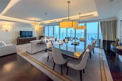 Penthouse I Burj View I Sky Collection
