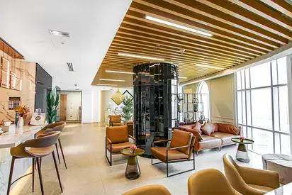 PRIME LOCATION | ALL INCLUSIVE | DMCC