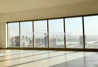 Large layout | High floor | Water and city views