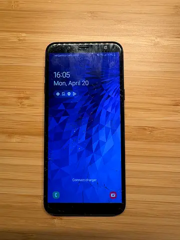 Samsung j6 fully working but cracked screen