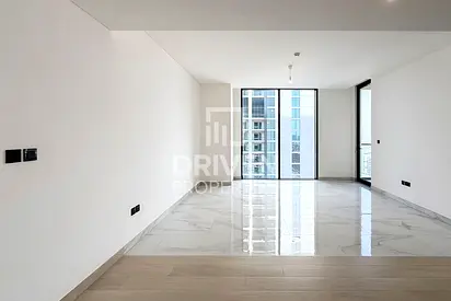 Ready to Move in | High Floor | Well Maintained