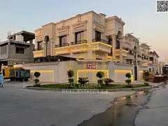 Villa for sale in Ajman, Al Yasmeen area, corner villa, very distinguished location and close to all