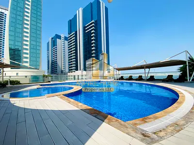 Bright 3BR Apartment | Sea & Community Views | 1 month FREE