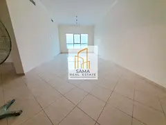 Huge Size Spacious 2Bhk Apartment || With 3 Washrooms || 2 Master Bedroom || Close Hall || High Free