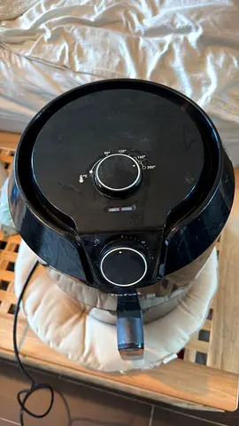 Black Mechanical Dial Air Fryer - Compact Model