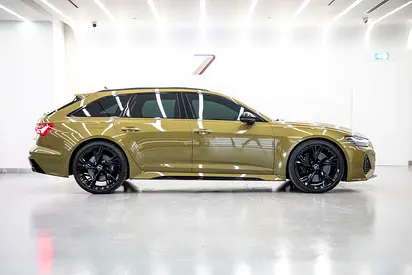صورة 3 لـ 2022 AUDI RS6