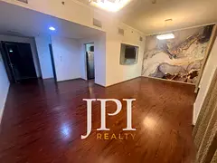 Exclusive | Vacant | Spacious Layout