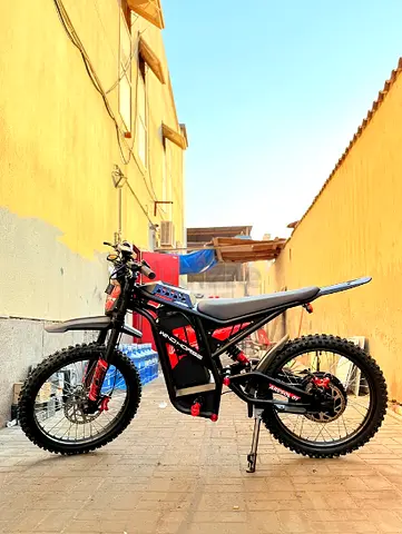 Windhorse Y1 speed bike, speed 100 range 120kms