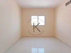 1 BHK available in School Area with 2 washroom Full of family building for contact Babar