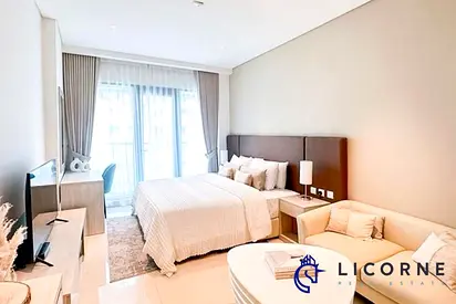 Palm Jumeirah Living | Furnished | with Balcony