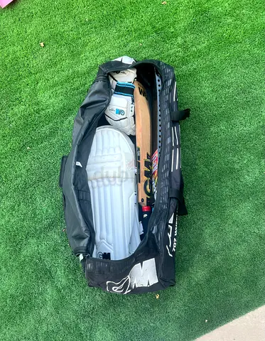 Full cricket set- GM