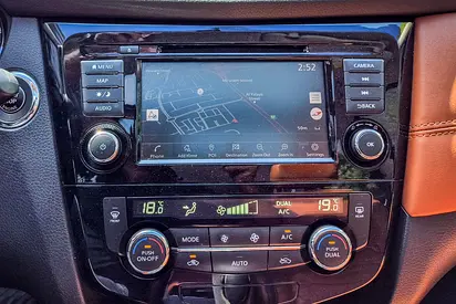صورة 14 لـ 2021 Nissan X-TRAIL