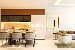 High floor | Genuine | Motivated