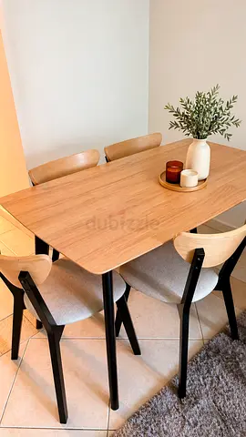 Set of Solid Wood Dining Table with 5 Matching Chairs - Light Oak Finish