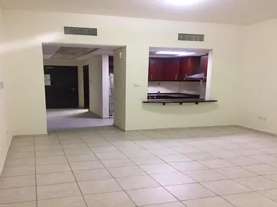 VACANT | NEAR TO METRO | CHILLER FREE OPTION ALSO AVAILABLE