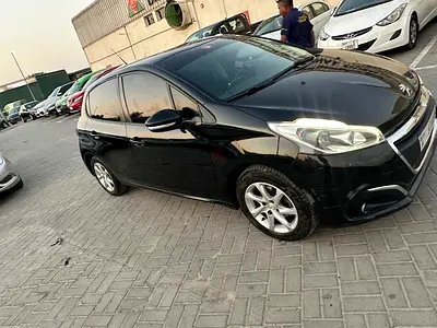 Peugeot 208 Allure 2020 GCC Specs - Excellent Condition!