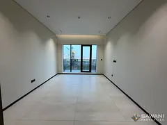 Spacious Unfurnished Studio