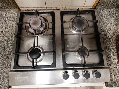 Used 4-Burner Nikai Stainless Gas Hob - Needs Cleaning