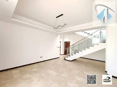 فيلا مع مساحه حوش في منطقه راقيه وبسعر مناسب للجميع