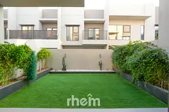 VACANT | Private Garden | Vastu