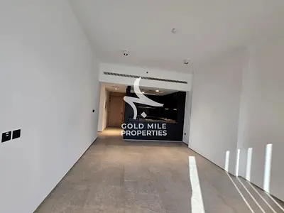 MODERN 2 BR - SPACIOUS BIG LAYOUT - PRIME LOCATION