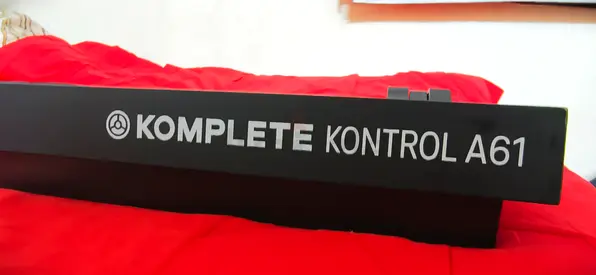 Komplete Kontrol A61