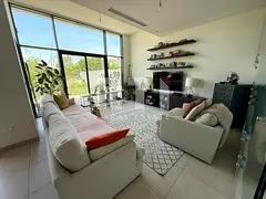 Close to amenities| Big garden| Ready to move in