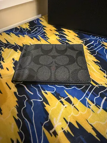 Coach wallet card holder