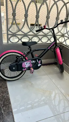 B’Twin 16-inch Spy Hero Girl 500 bicycle