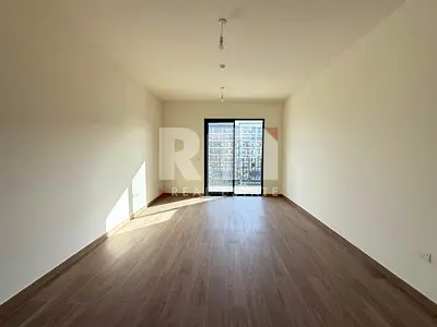 PARTLY FURNISHED | CALM | MODERN