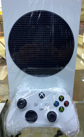 Xbox series s with one control