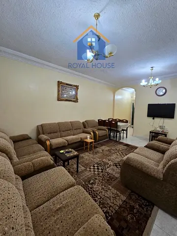 للبيع شقة غرفتين و صالة في المجاز 2 - For sale, a two-bedroom apartment in Al Majaz 2