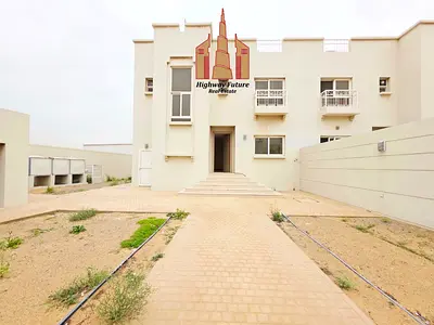 EXCLUSIVE SPACIOUS 3 BEDROOM VILLA + MAIDS ROOM PARKING GARAGE