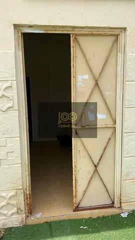 3BR house, quiet area, ready to move in