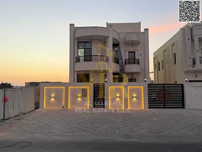 فيلا فاخرة للبيع في الحليو2 تصميم أنيق يضم5غرف نوم واسعة وتشطيبات فائقة الفخامة في موقع استراتيجي في عجمان 🏡✨