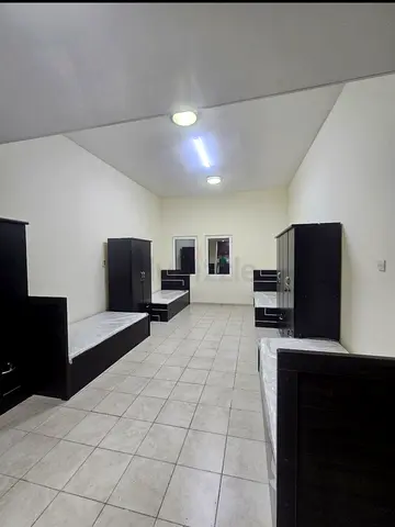 Executive Female bedspace available in Discovery gardens.