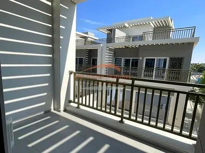 Brand New | Middle Unit | Back to Back | Vacant | Prime Location