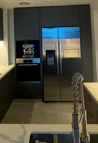 Brand new Bosch side by side fridge freezer