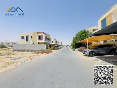 ✨ فرصة  إستثمارية  قطعه علي  شارع رائيسي وسكة مميزة  للبناء والاستثمارتمليك حر جميع الجنسيات وبدون رسوم مدي الحياه أرض  سكني  في منطقة المستقبل  القطع