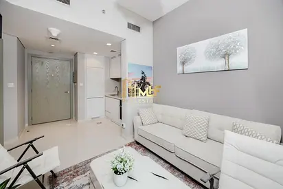 Vacant | Fully Fitted, Furnished |