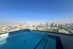 Penthouse | Private Pool | Extra Parking