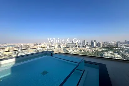 Penthouse | Private Pool | Extra Parking