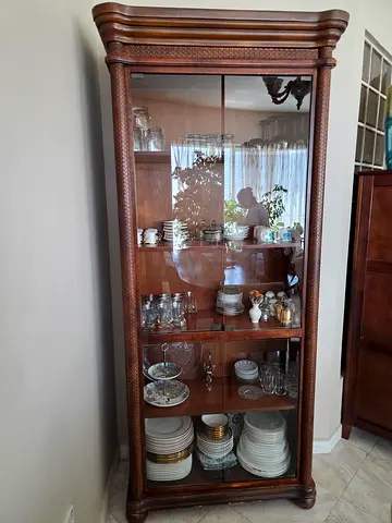 Large Wooden China Cabinet / Display Curio Cabinet - Classic Design
