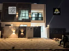 Two floors and a roof, with a prime location near the mosque, and five master bedrooms, with no regi